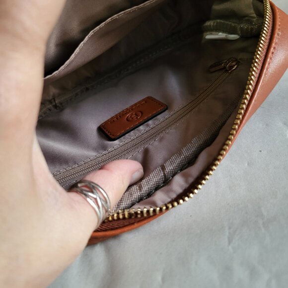 NWOT BOSTANTEN CROSSBODY BAG WITH EMBROIDERED GUITAR ADJUSTABLE STRAP - Picture 8 of 10